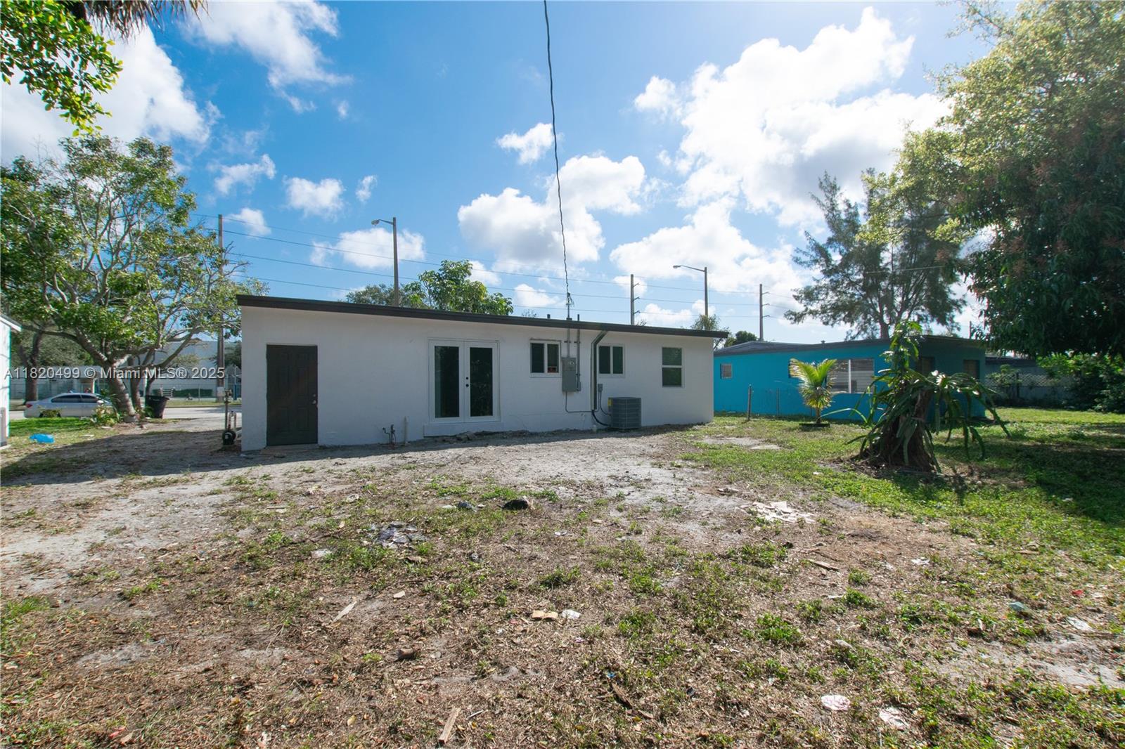 LAUDERDALE MANORS ADD-REV - Residential