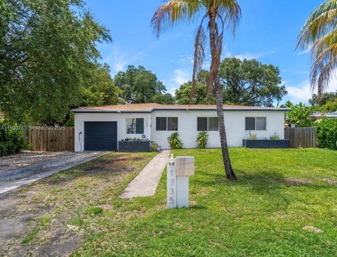 1735 NE 147th St 1735 Miami FL 33181