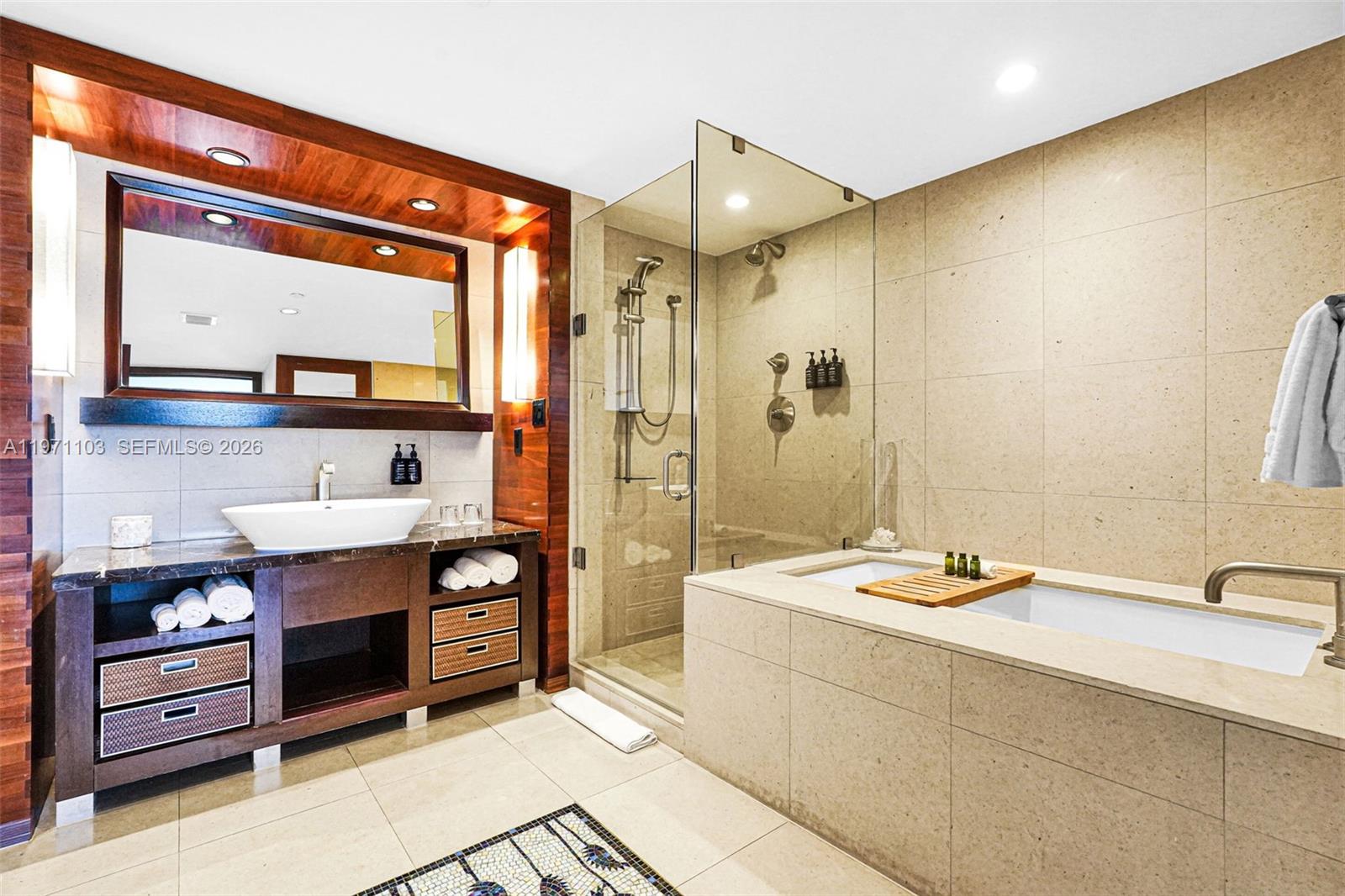 CENTRAL CARILLON BEACH CO - Residential