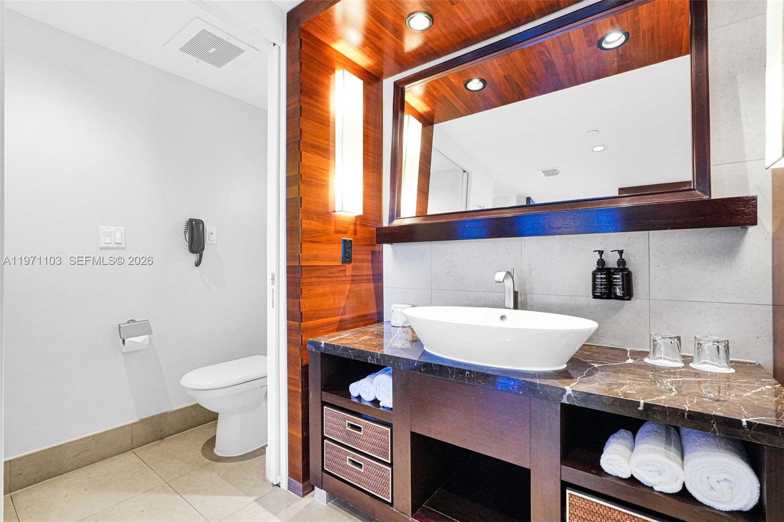 CENTRAL CARILLON BEACH CO - Residential