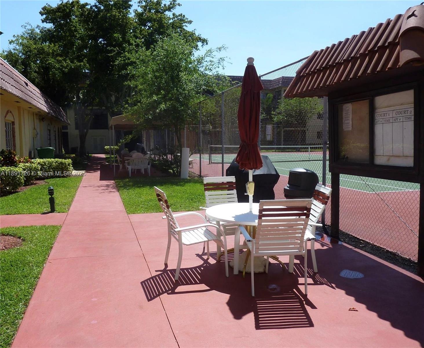 BARCELONA CONDO NORTH BLD - Residential Lease