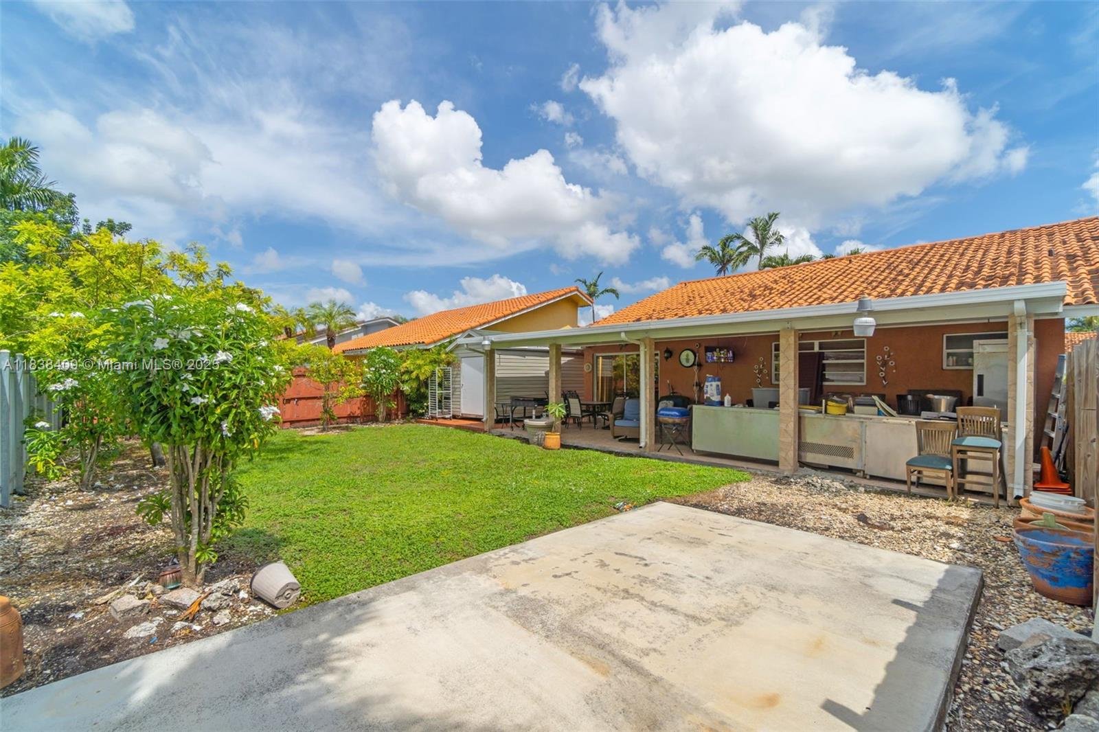 THE CEDARS OF KENDALL - Residential