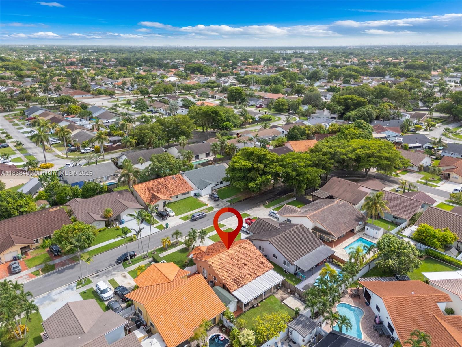 THE CEDARS OF KENDALL - Residential