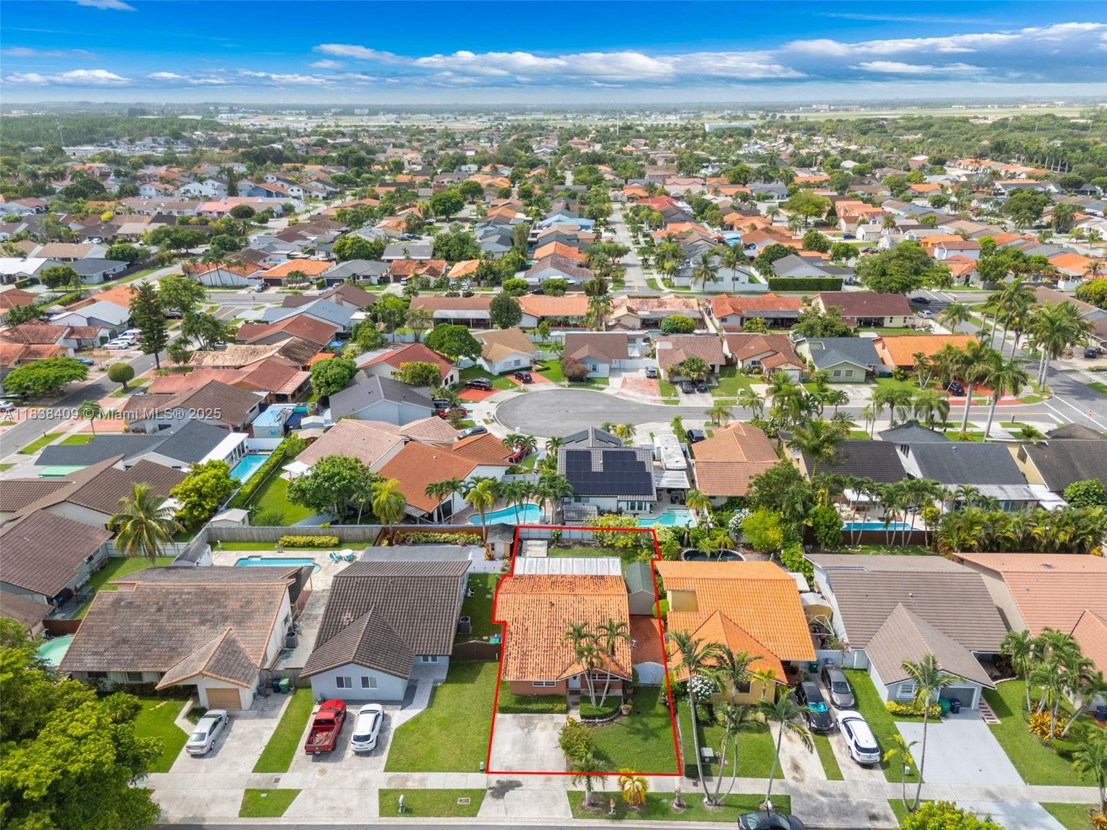 THE CEDARS OF KENDALL - Residential