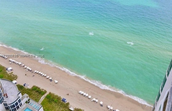 15811 Collins Ave 4102