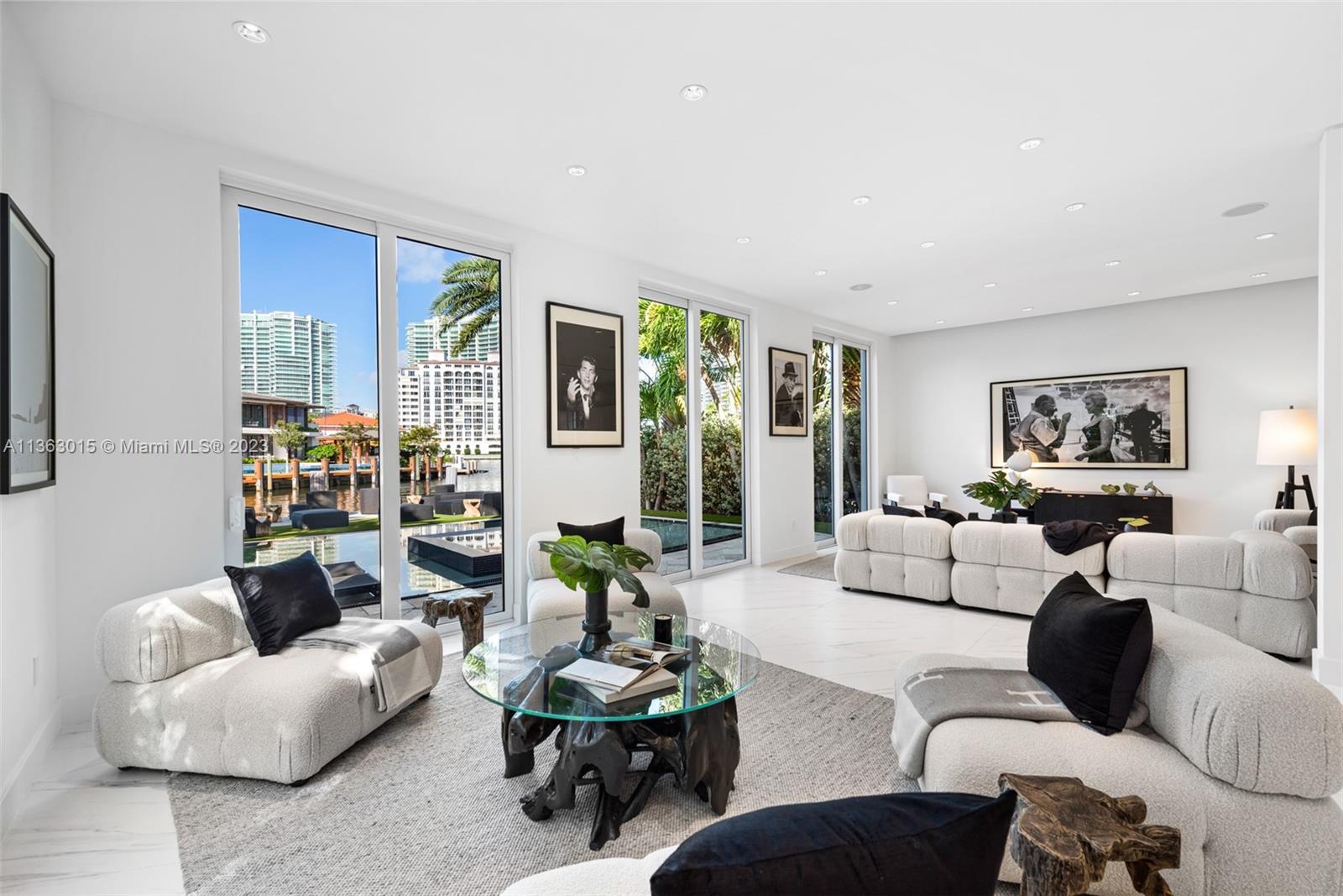 GOLDEN BEACH SEC D - Residential