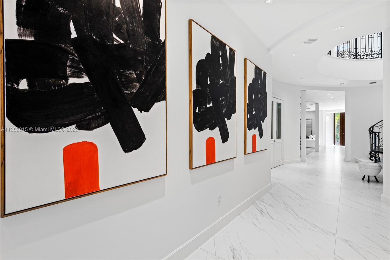 GOLDEN BEACH SEC D - Residential