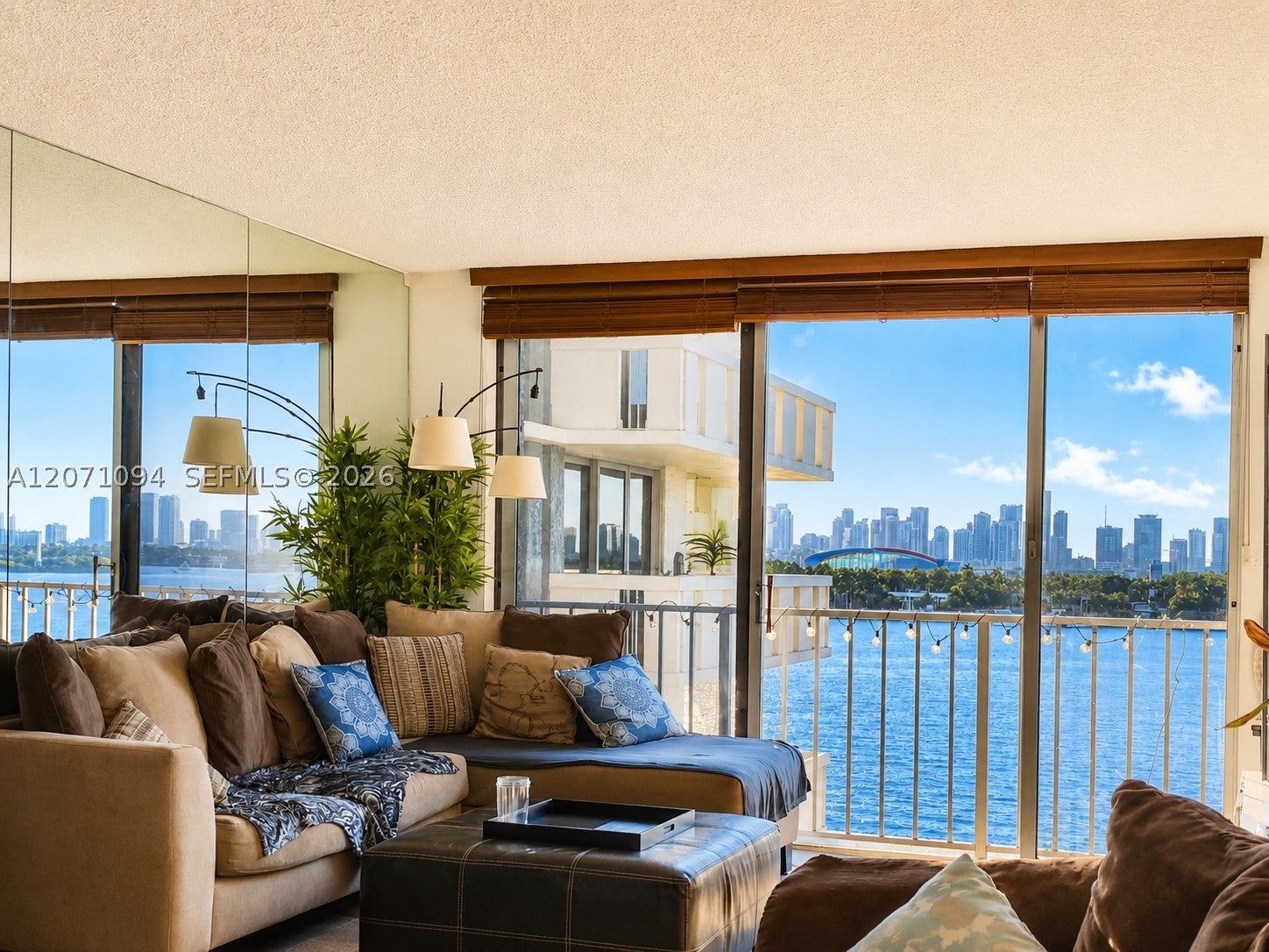 800 West Ave 817