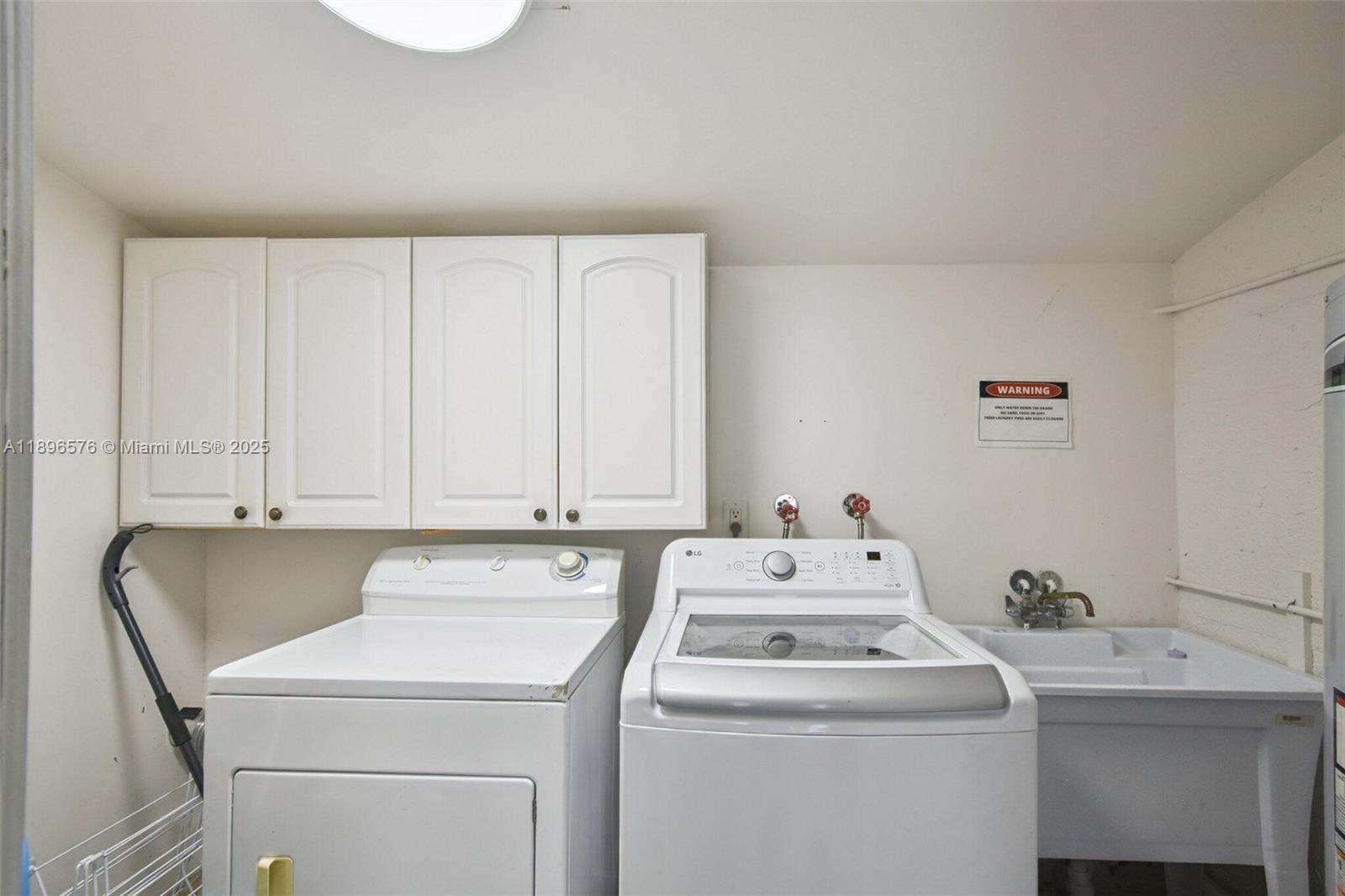 COVE 3RD SEC - Residential