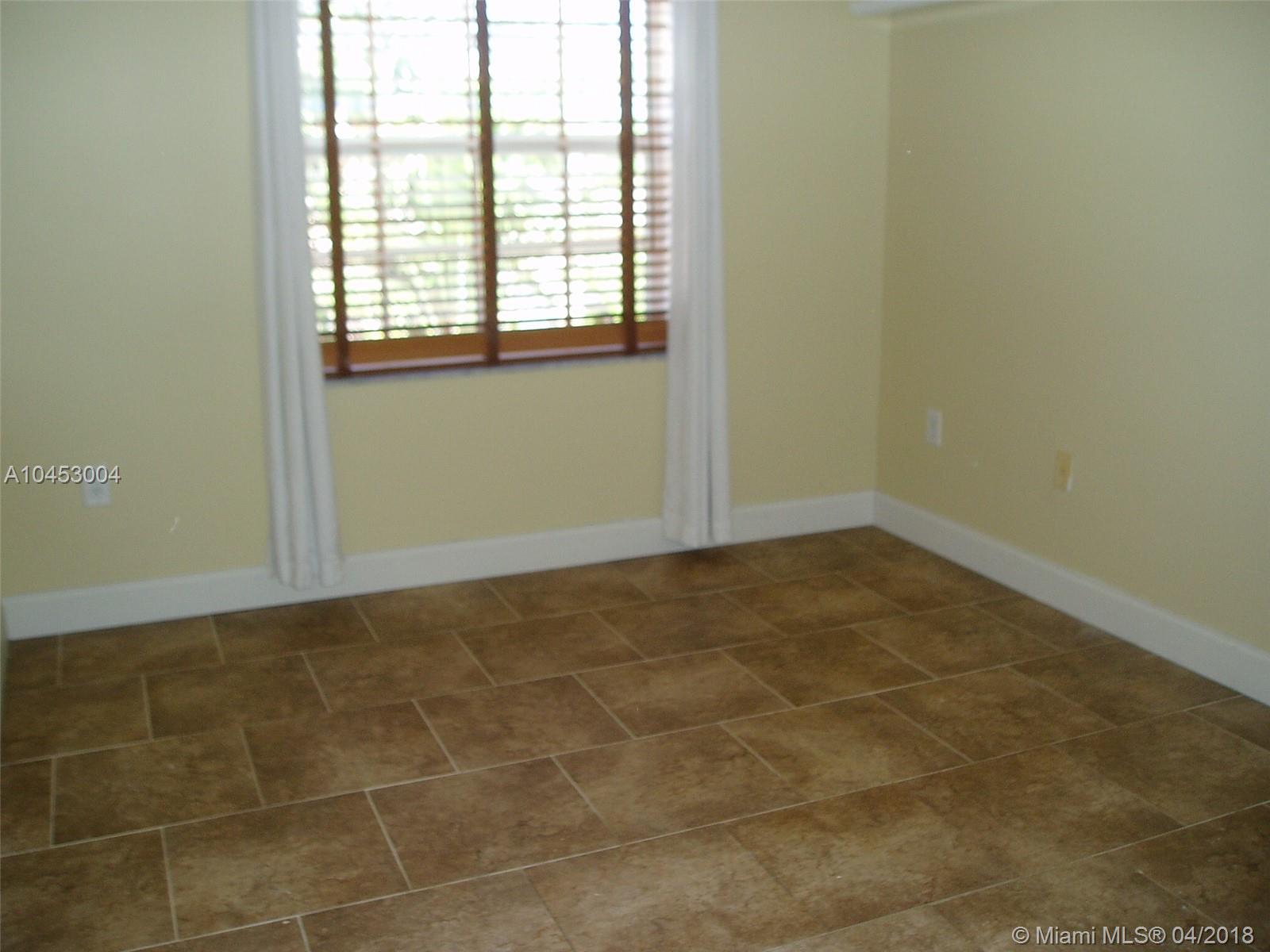 SAWGRASS PRESERVE - Residential Lease