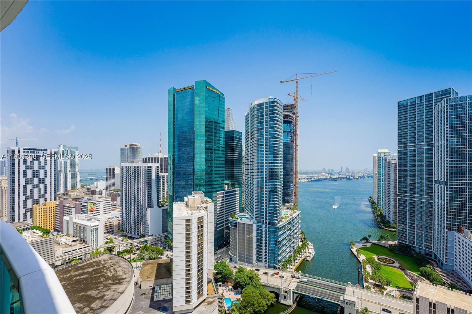 BRICKELL ON THE RIVER N T - Residential Lease