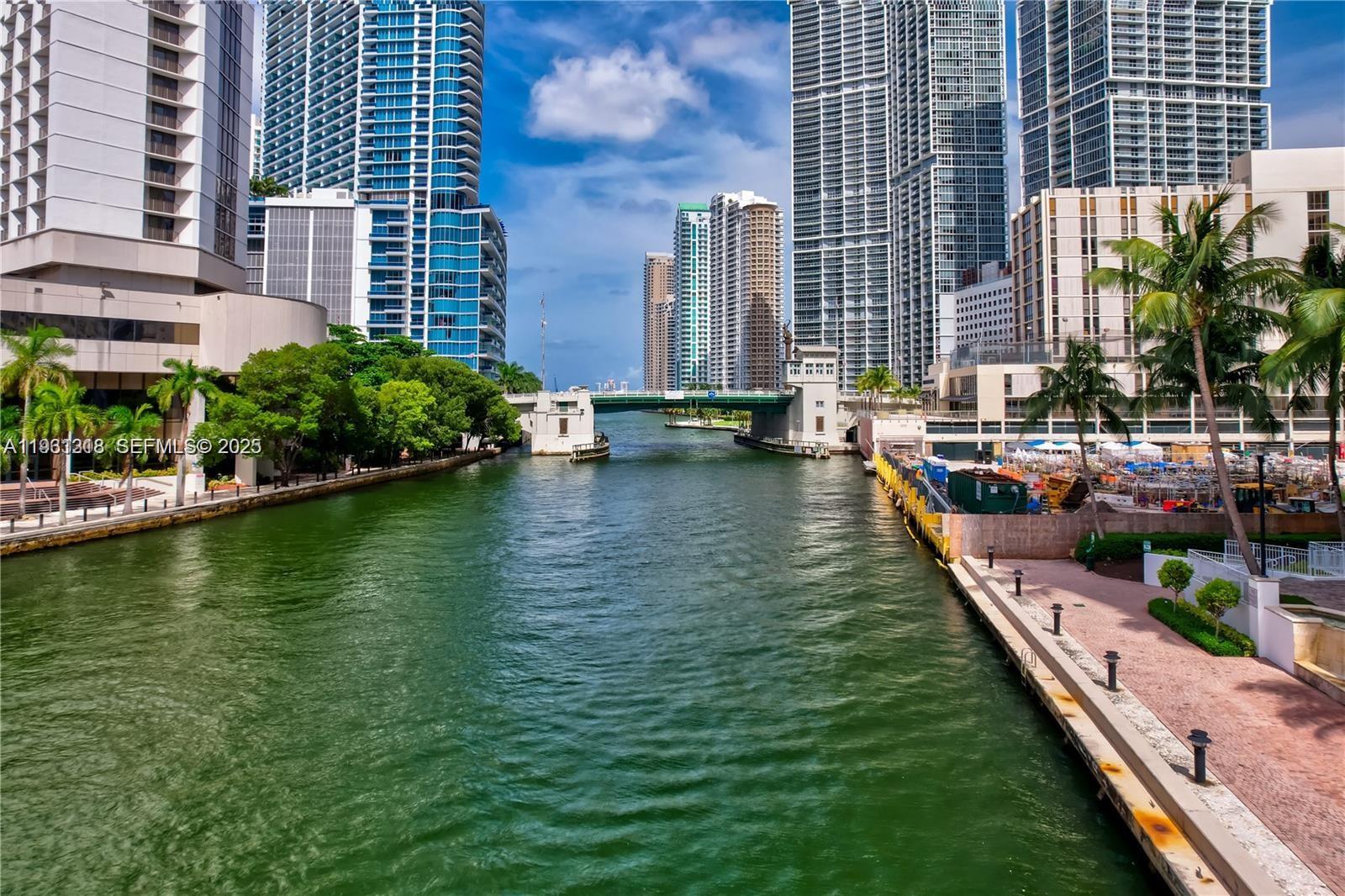 BRICKELL ON THE RIVER N T - Residential Lease