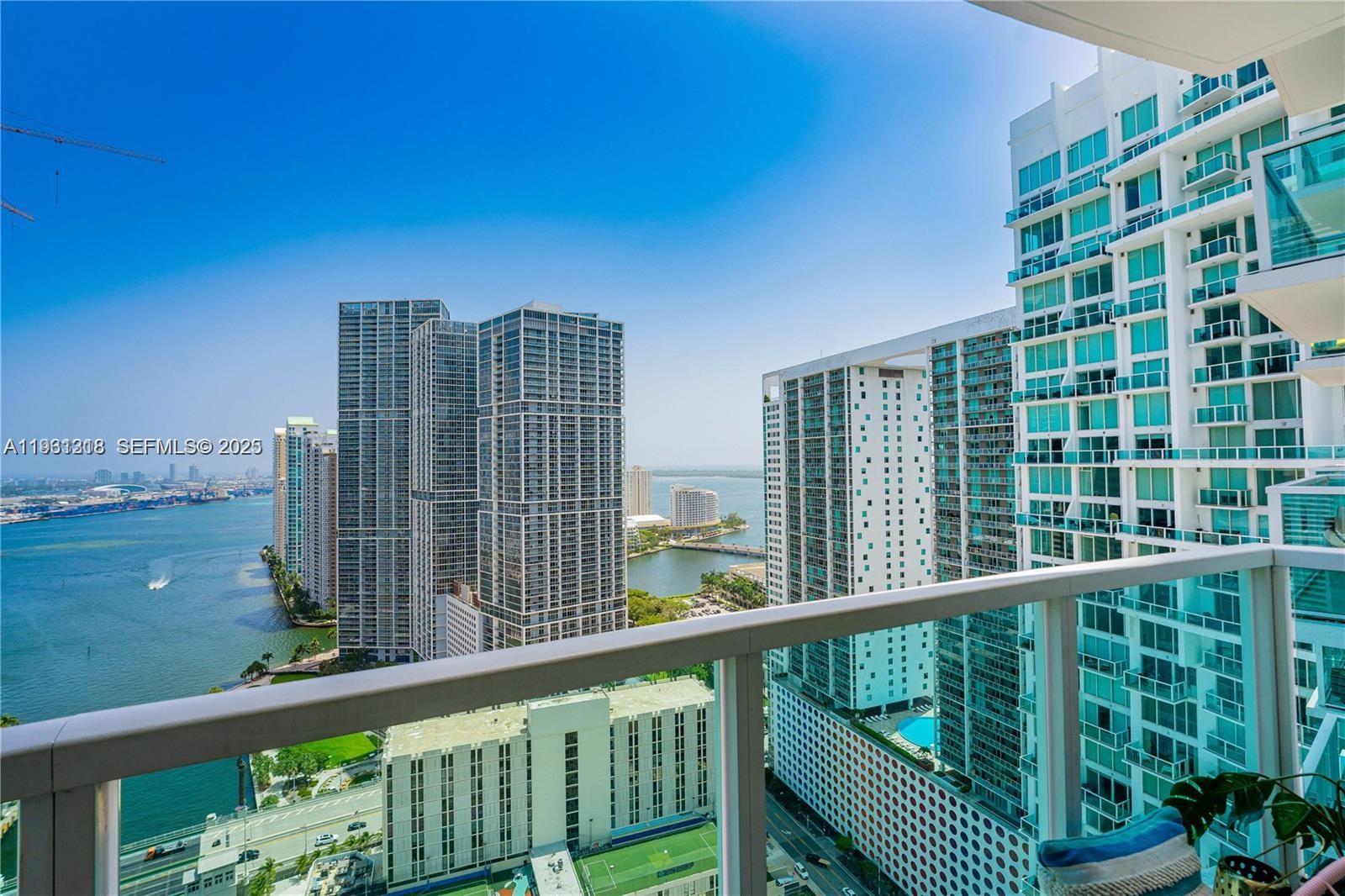 BRICKELL ON THE RIVER N T - Residential Lease