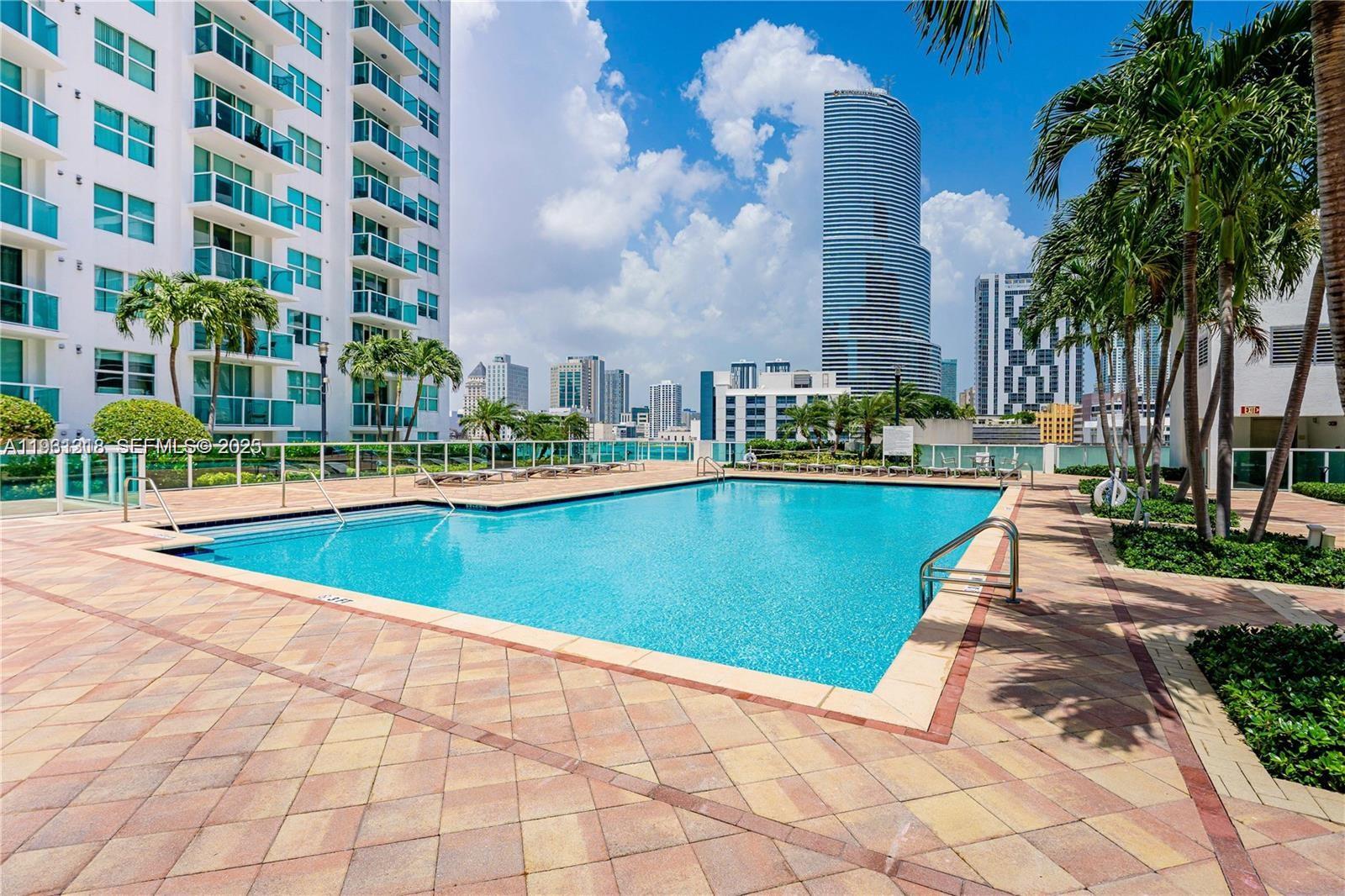 BRICKELL ON THE RIVER N T - Residential Lease