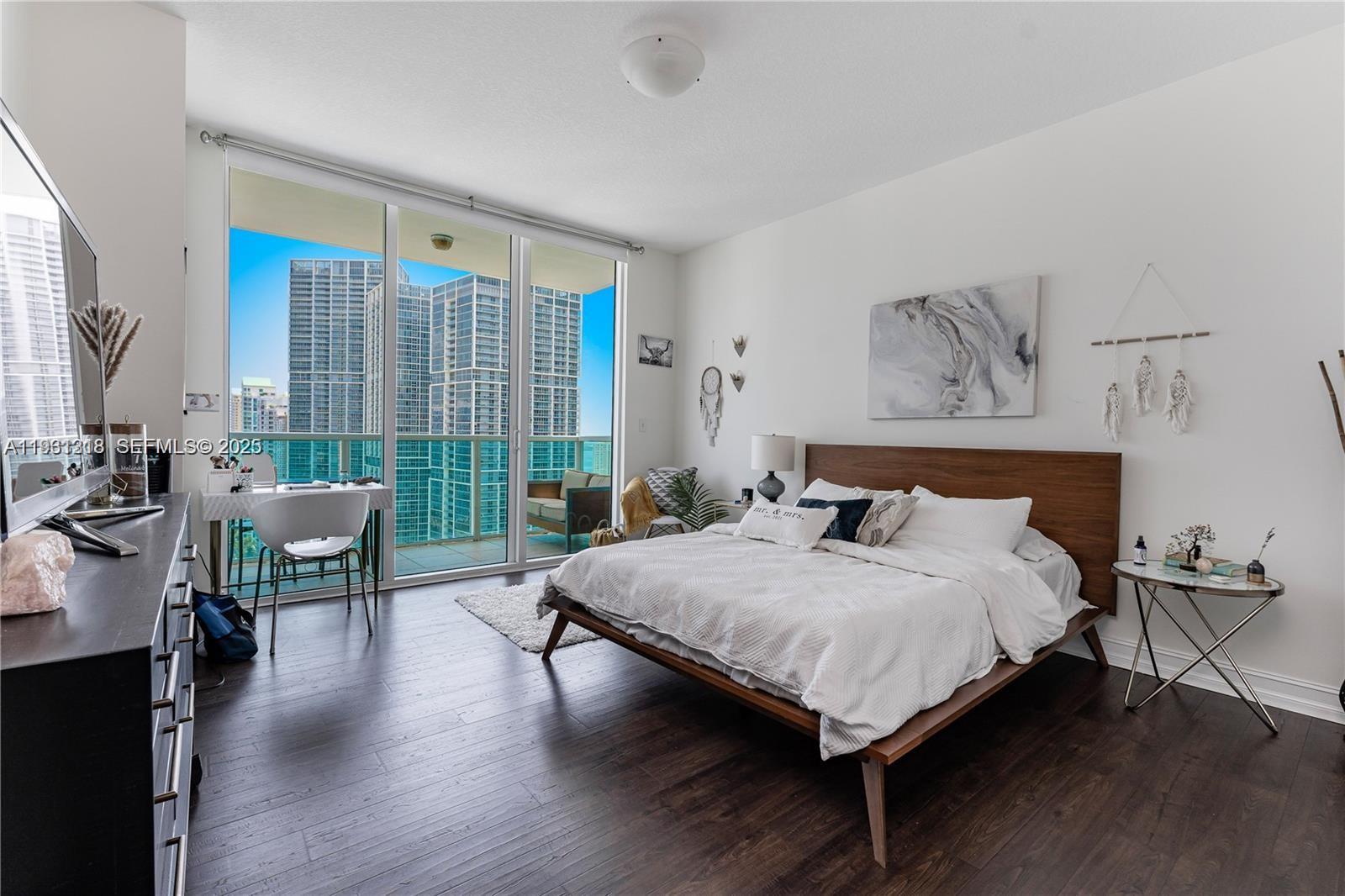 BRICKELL ON THE RIVER N T - Residential Lease