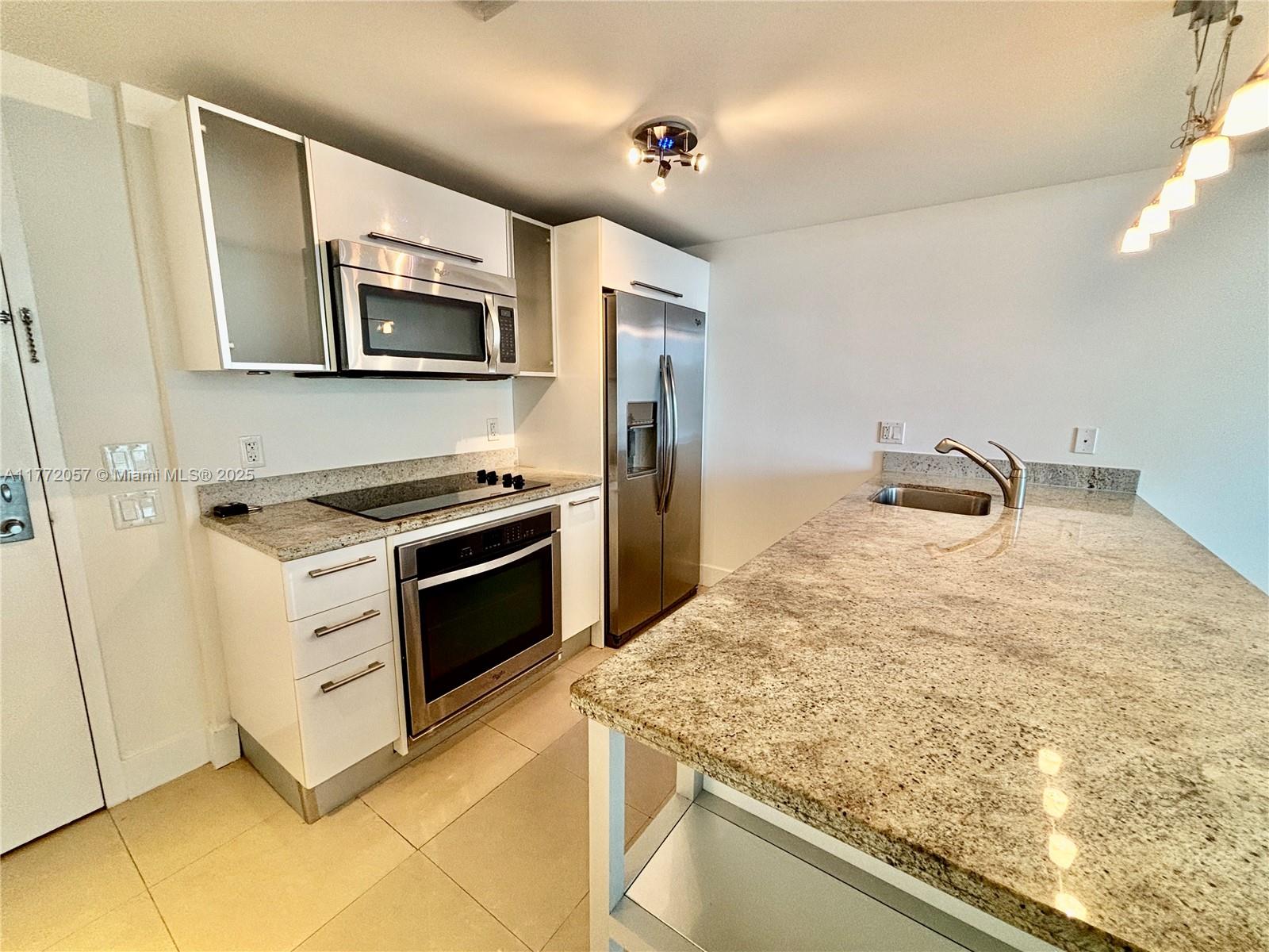 Rental Property at 185 Sw 7th St 2608, Miami, Broward County, Florida - Bedrooms: 1 
Bathrooms: 1  - $2,700 MO.