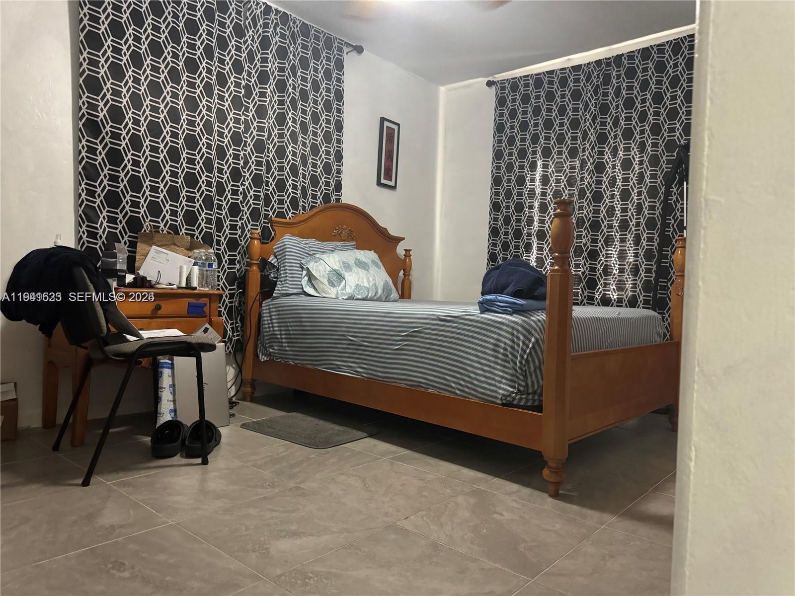 FAIRMONT - Residential