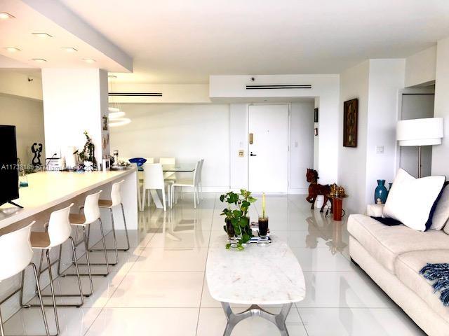 19707 Turnberry Way 10L