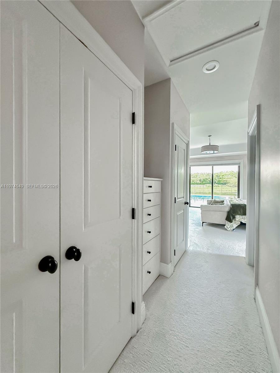 SECTOR 6 - Residential Lease