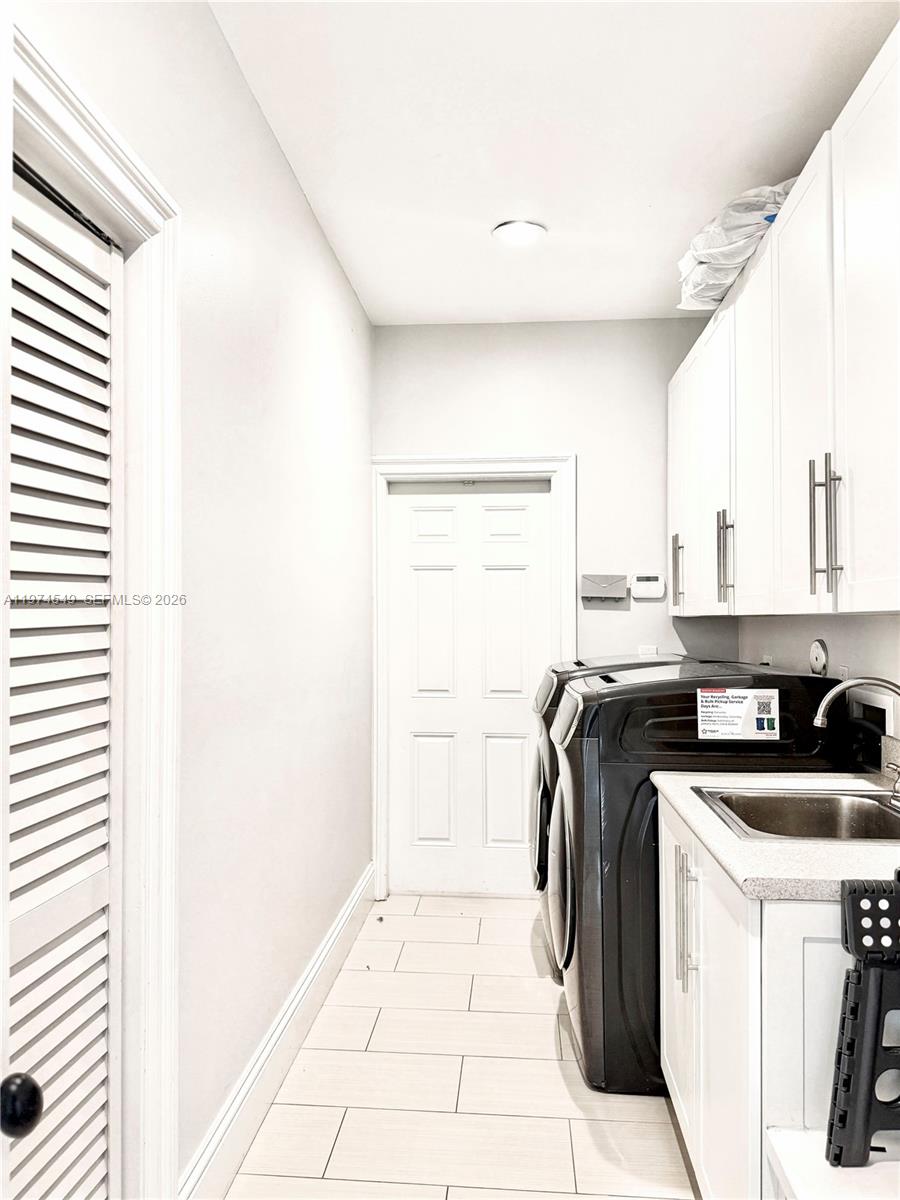 SECTOR 6 - Residential Lease