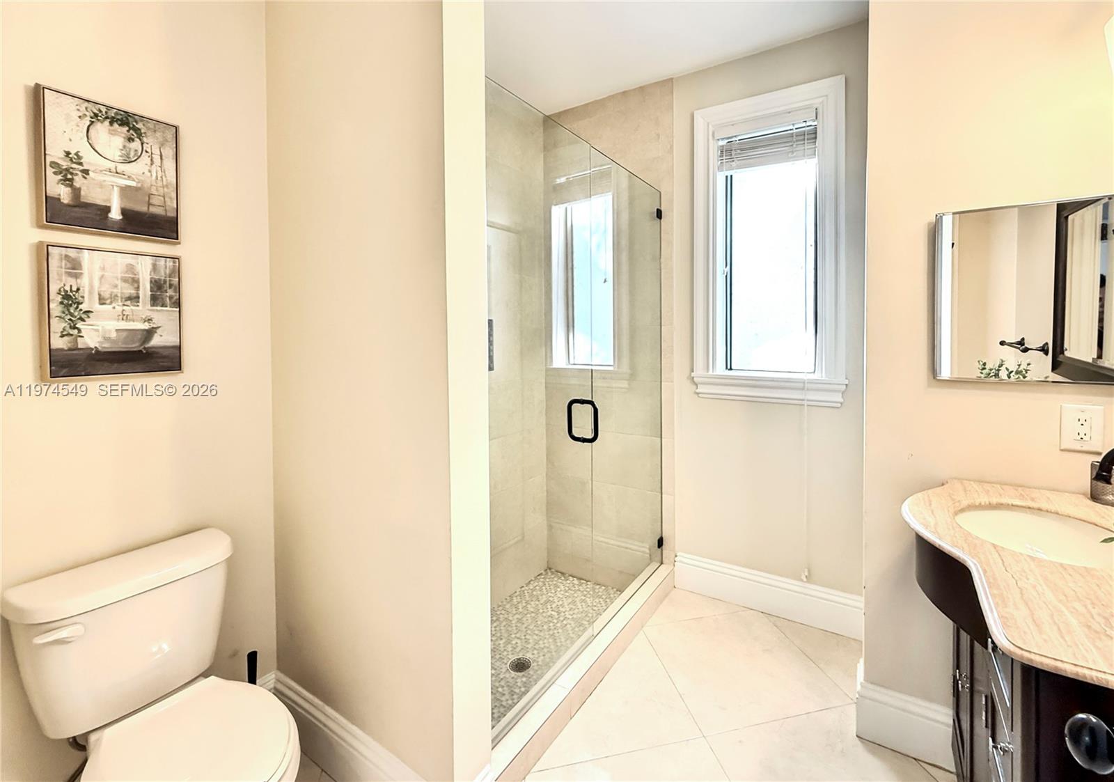 SECTOR 6 - Residential Lease