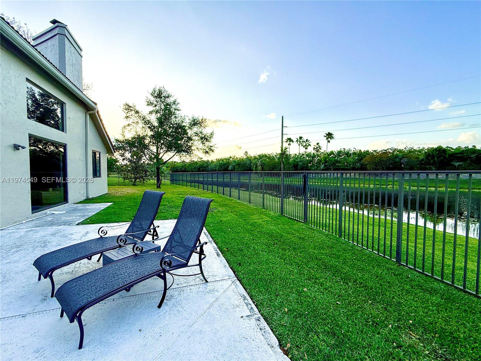 SECTOR 6 - Residential Lease