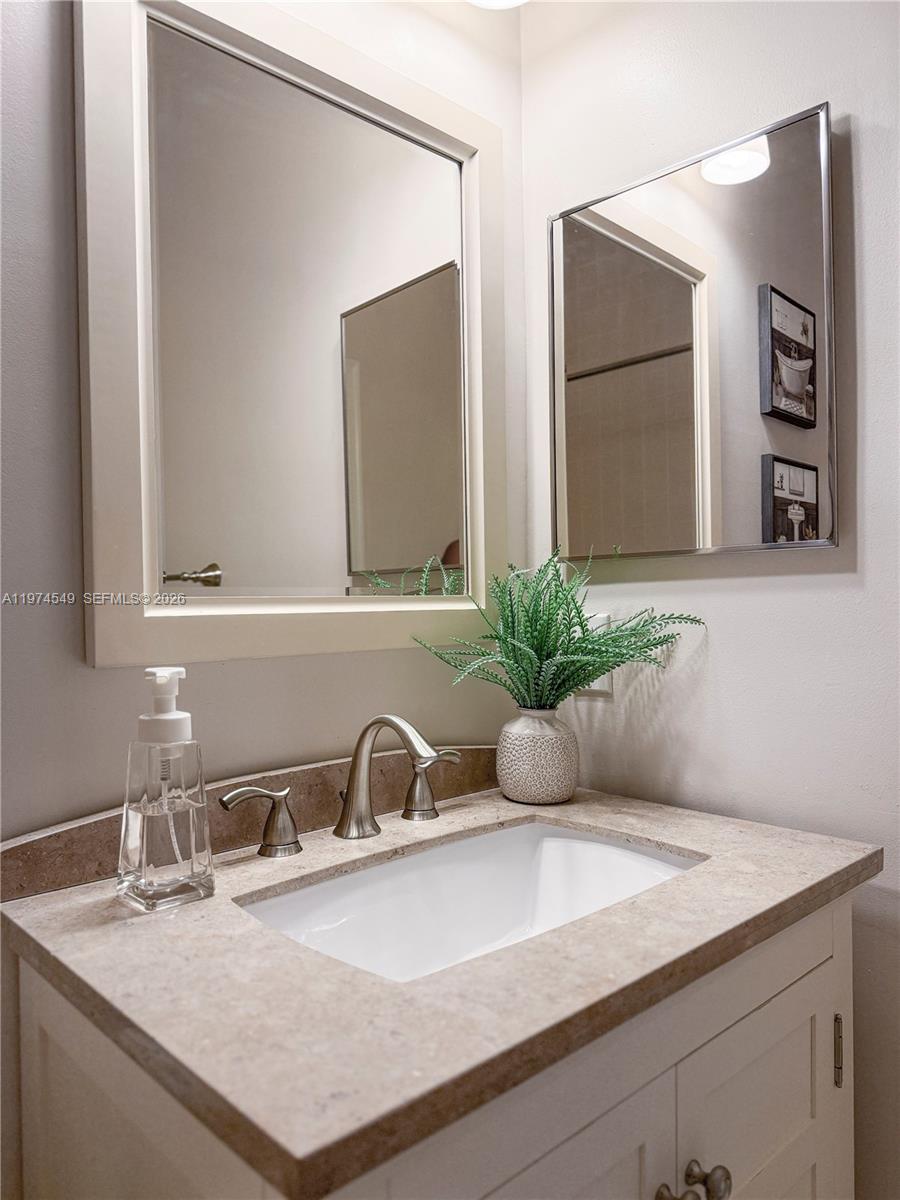 SECTOR 6 - Residential Lease