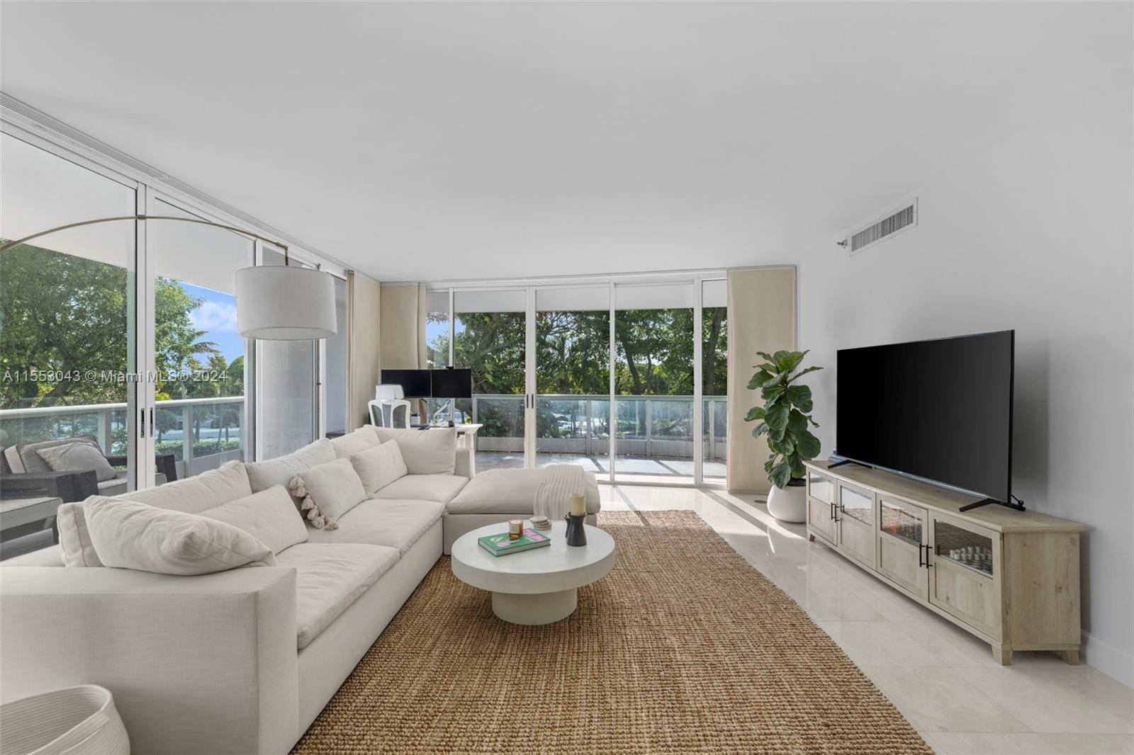 Property for Sale at 2127 Brickell Ave 505, Miami, Broward County, Florida - Bedrooms: 2 
Bathrooms: 2  - $999,000