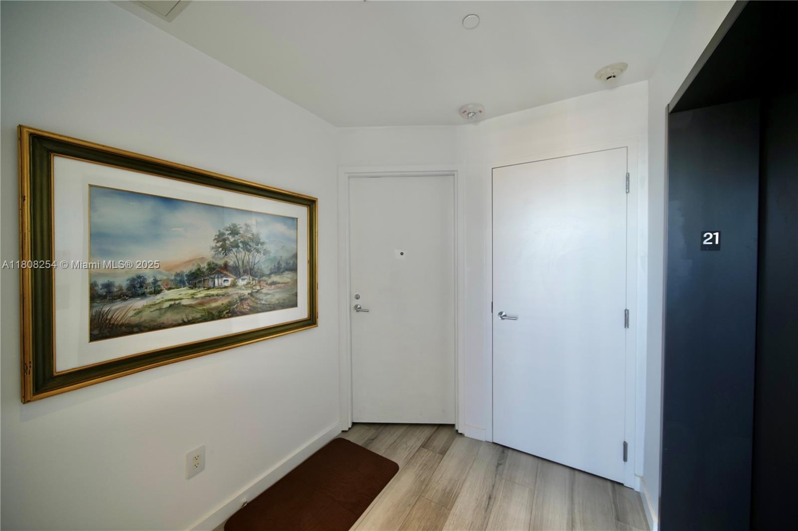 BISCAYNE BEACH CONDO - Residential