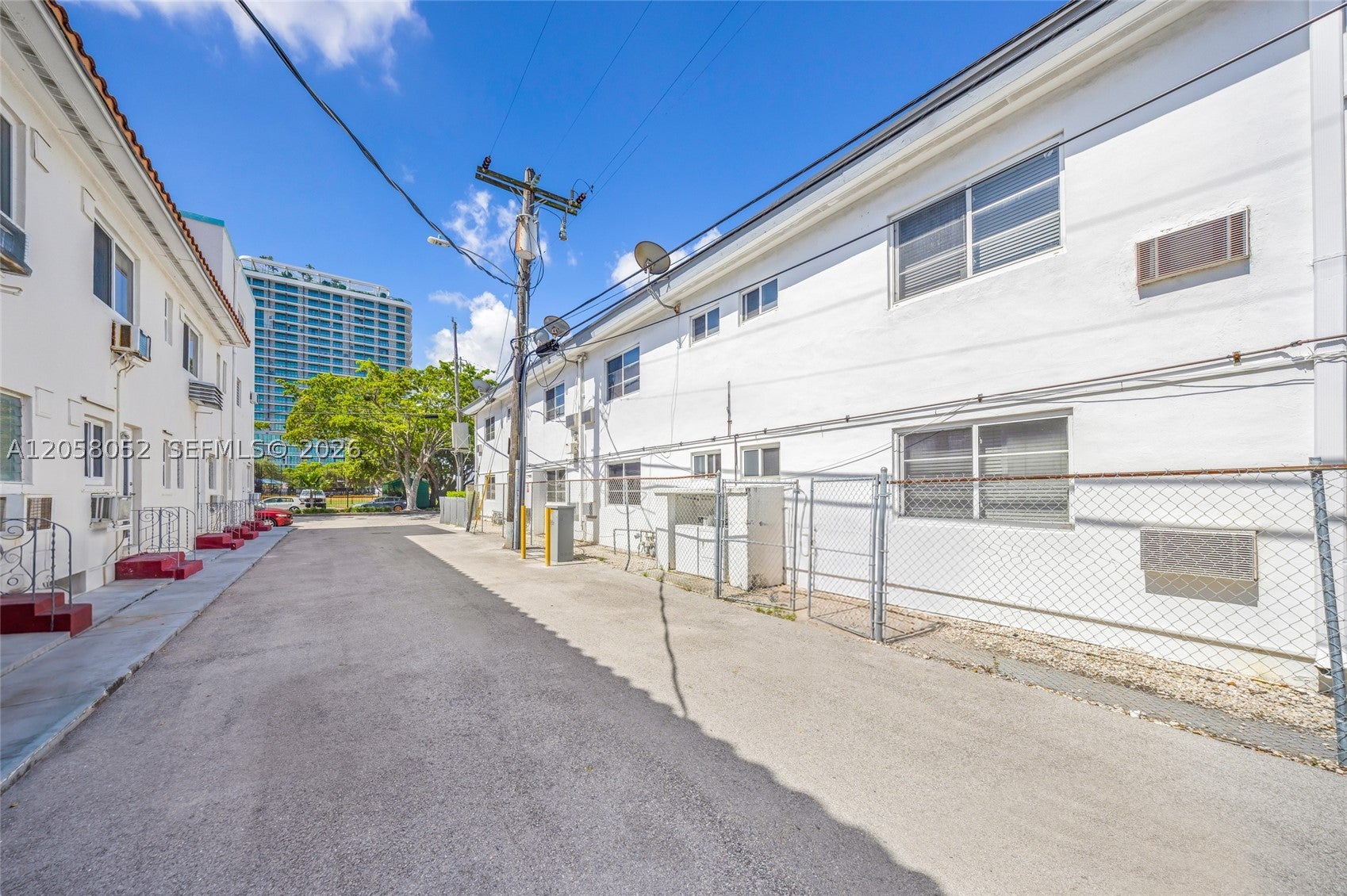 535 73rd St 1-8