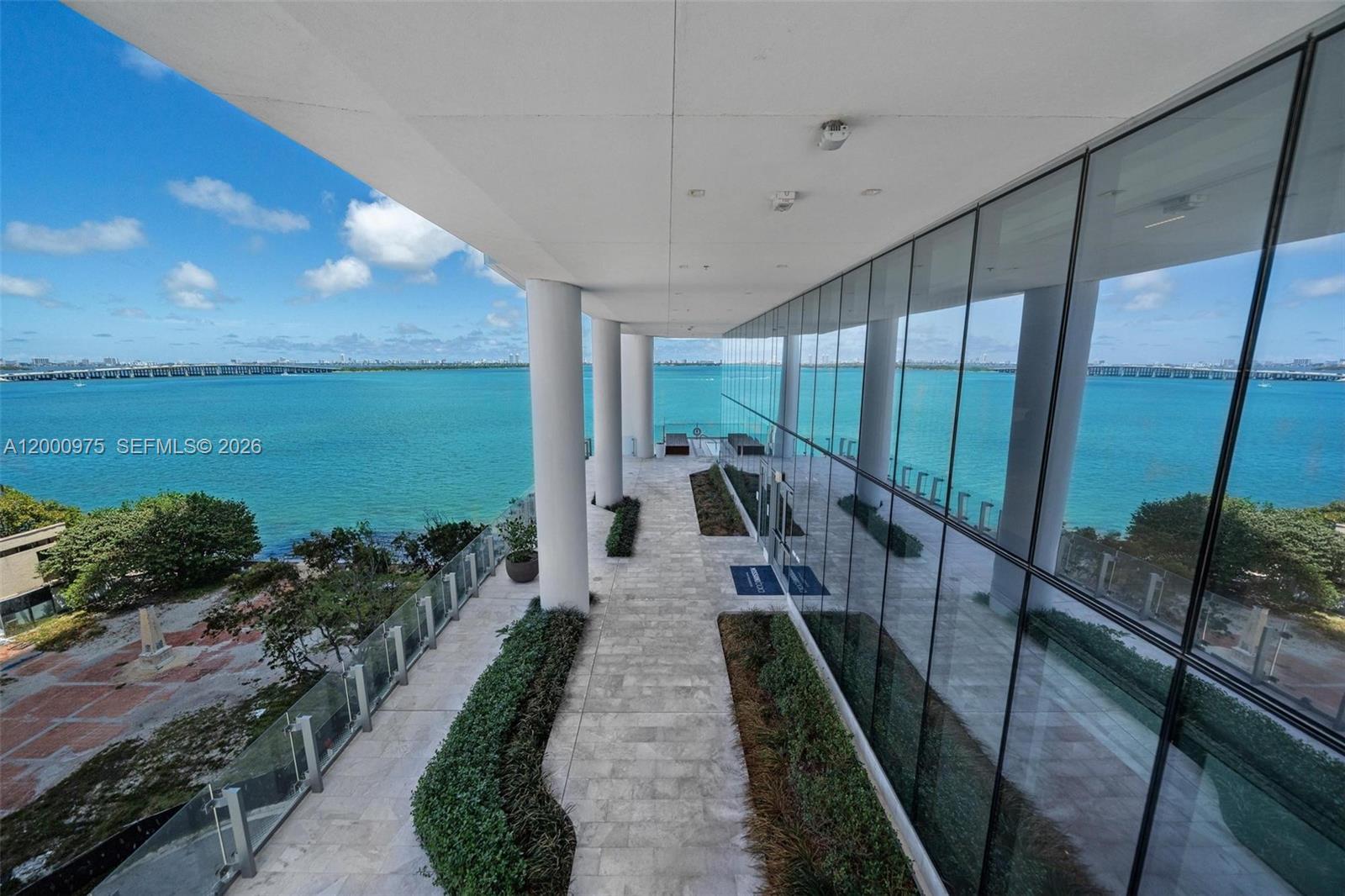 ESCOTTONIA PARK - Residential Lease