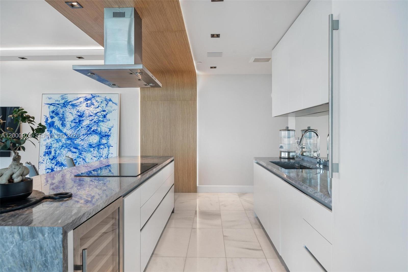 ESCOTTONIA PARK - Residential Lease