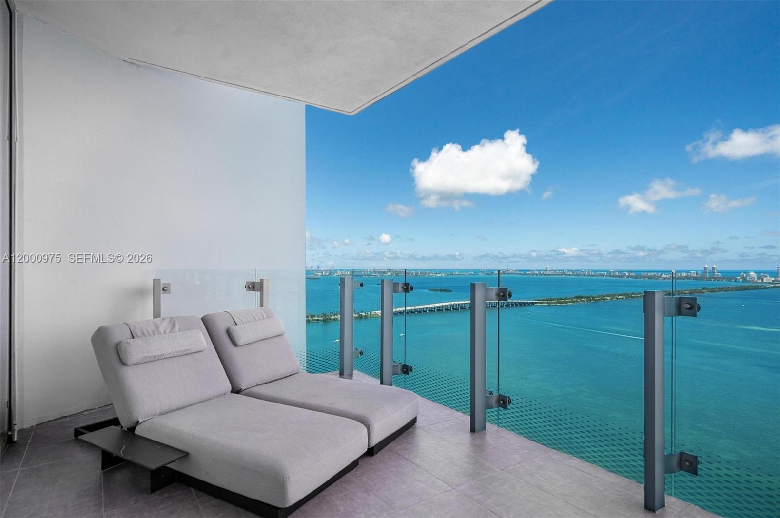 ESCOTTONIA PARK - Residential Lease