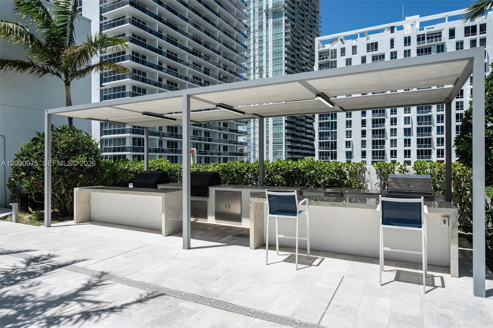 ESCOTTONIA PARK - Residential Lease