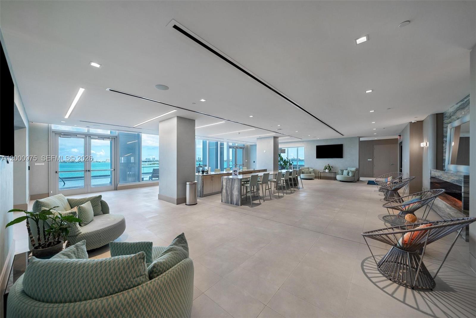 ESCOTTONIA PARK - Residential Lease