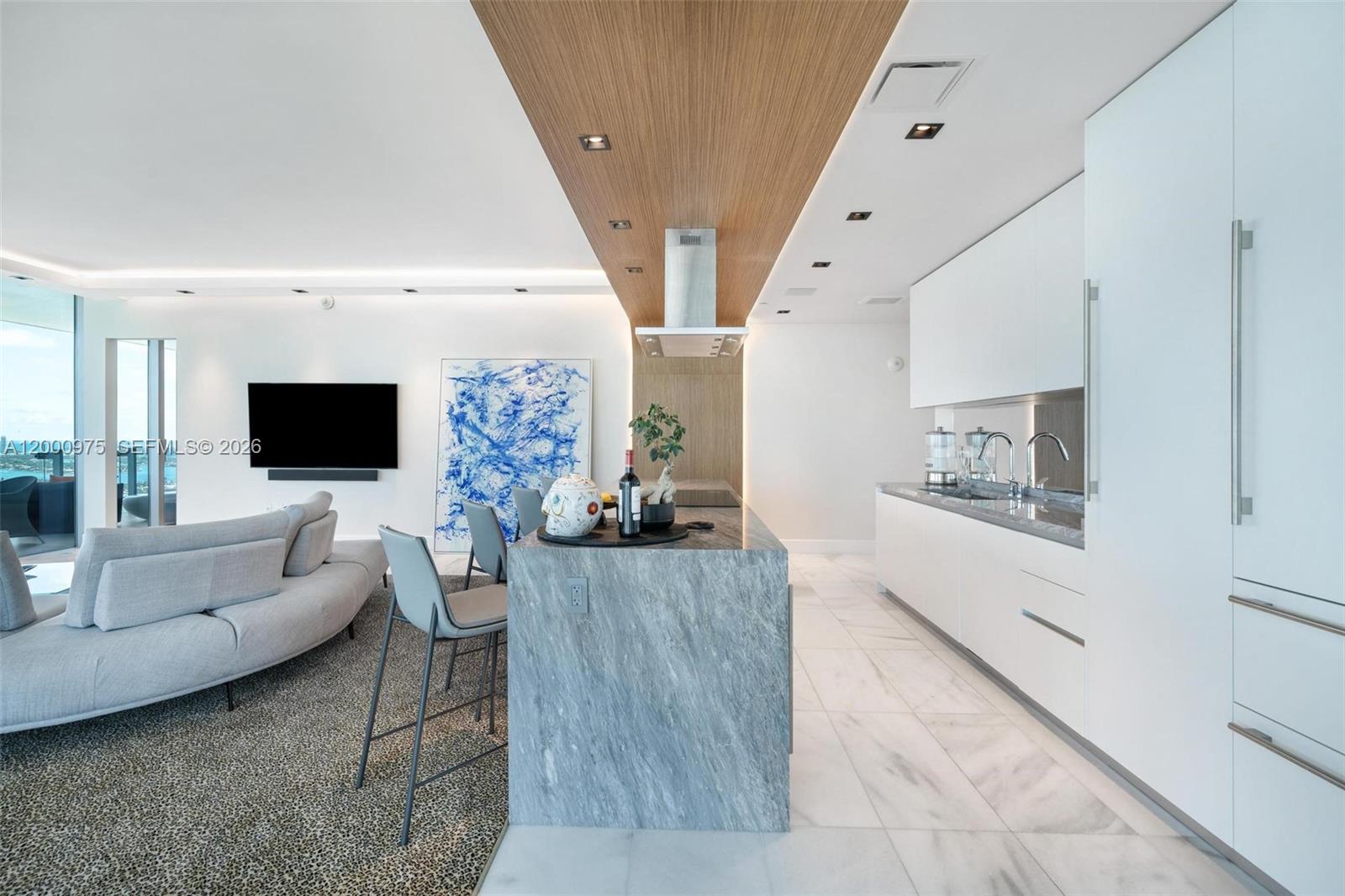 ESCOTTONIA PARK - Residential Lease