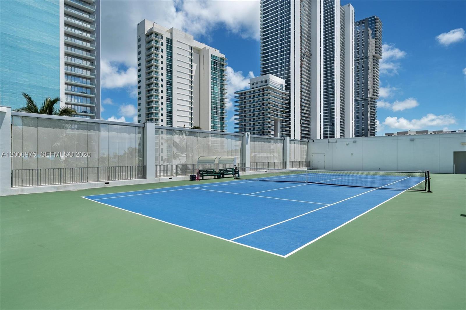 ESCOTTONIA PARK - Residential Lease