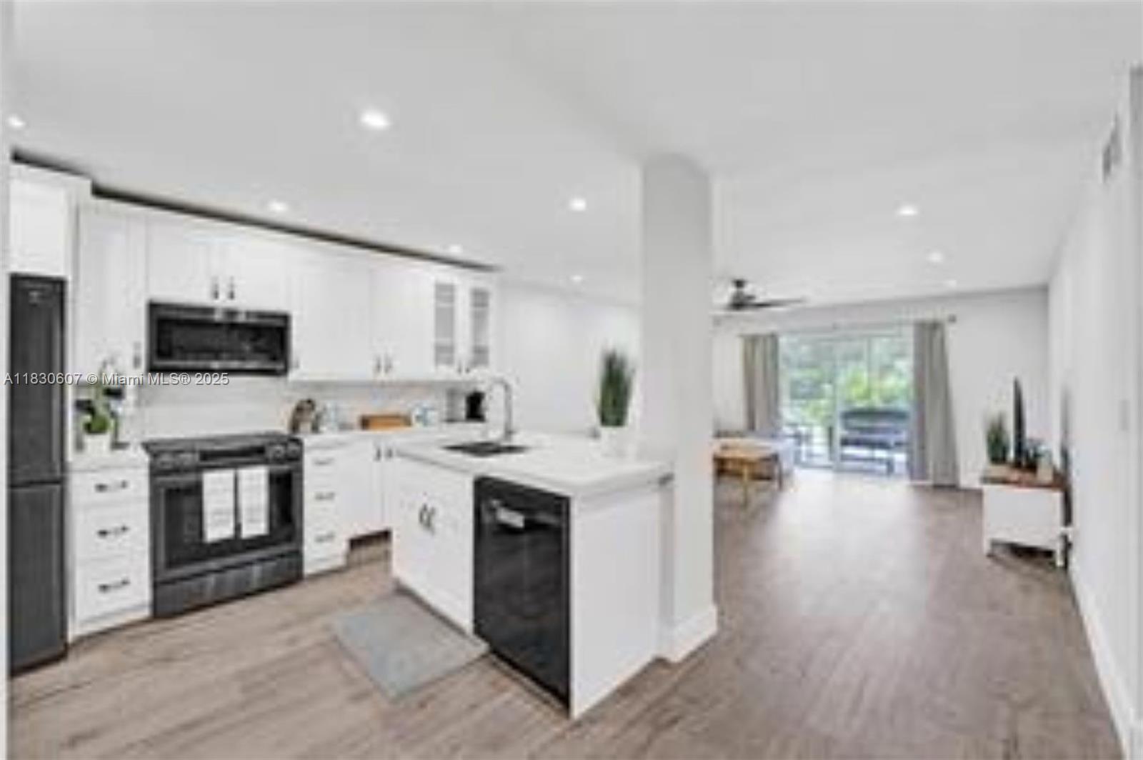 4100 N 58th Ave 213