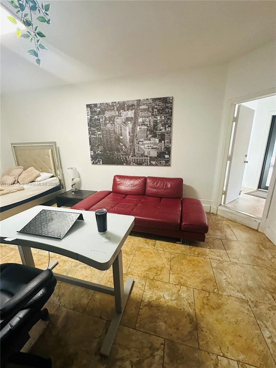 EFM ESTATES SECTIONS TWO - Residential