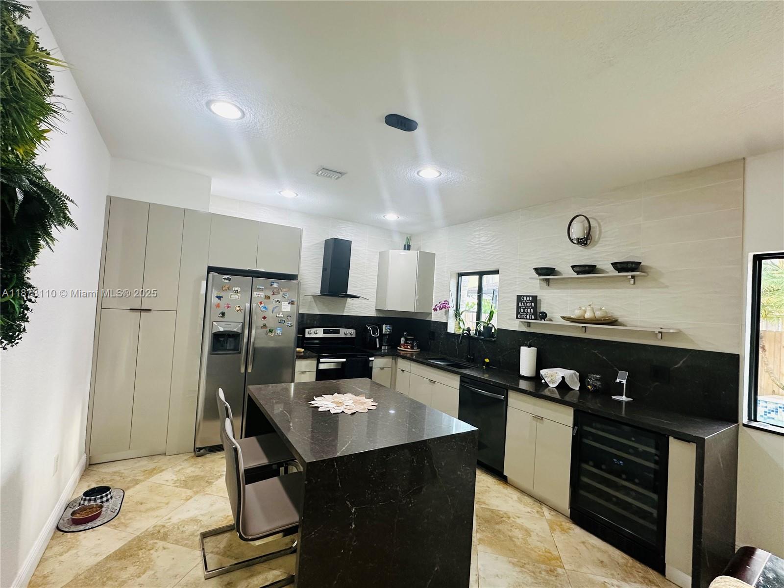 EFM ESTATES SECTIONS TWO - Residential