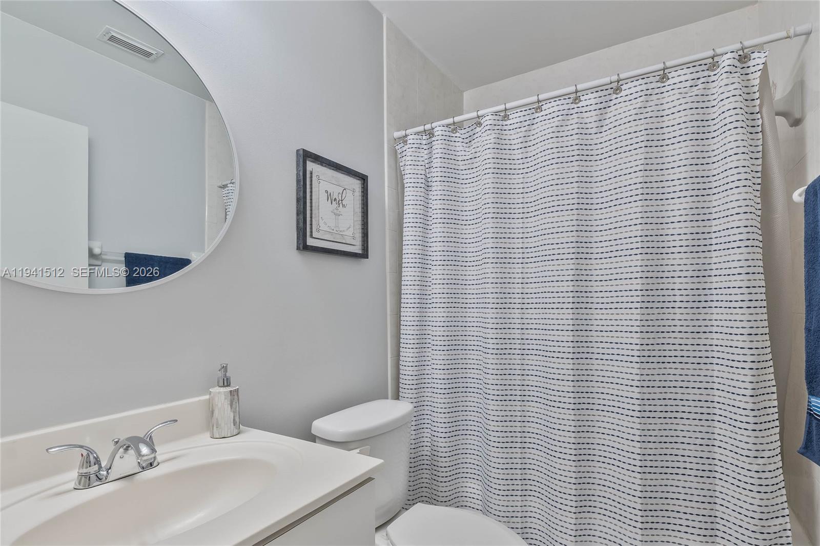 MONACO ESTATES AT KENDALL - Residential