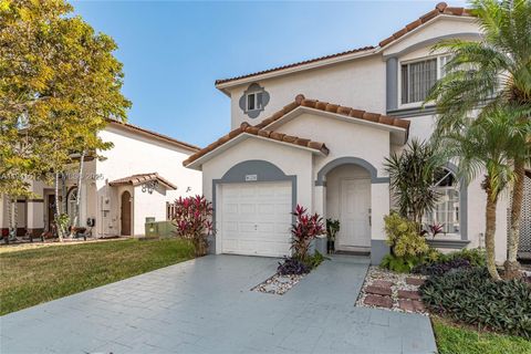 16256 SW 97th St Miami FL 33196