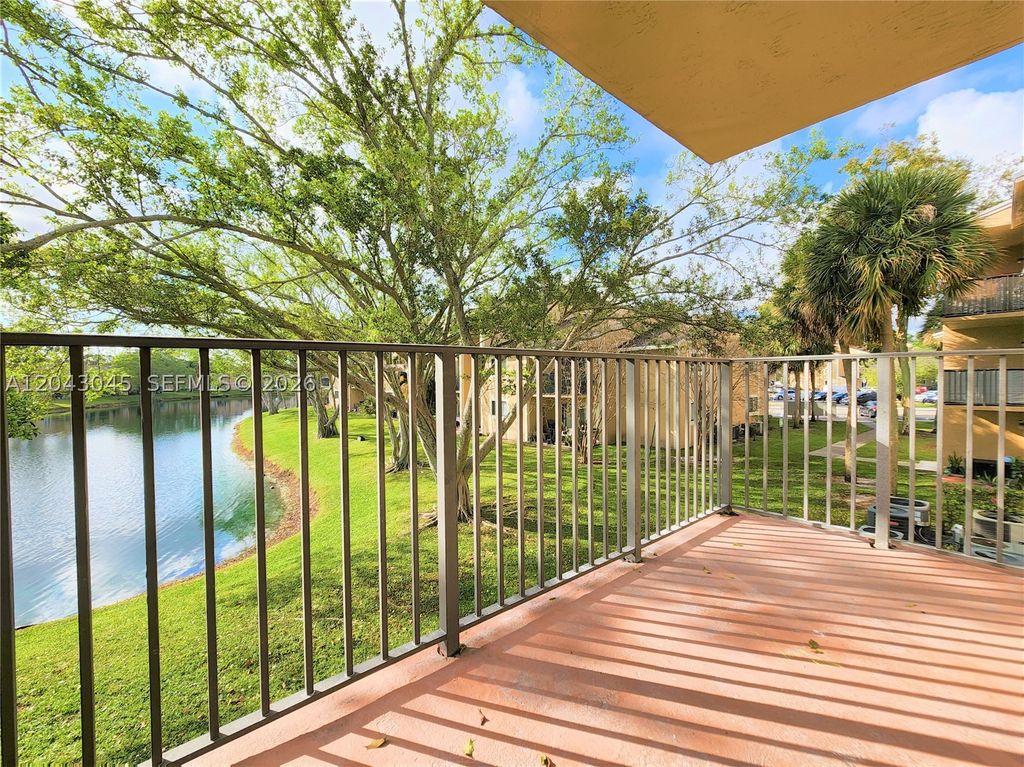Photo of 251 Palm Cir W #204, Pembroke Pines, FL 33025 (MLS # A12043045)