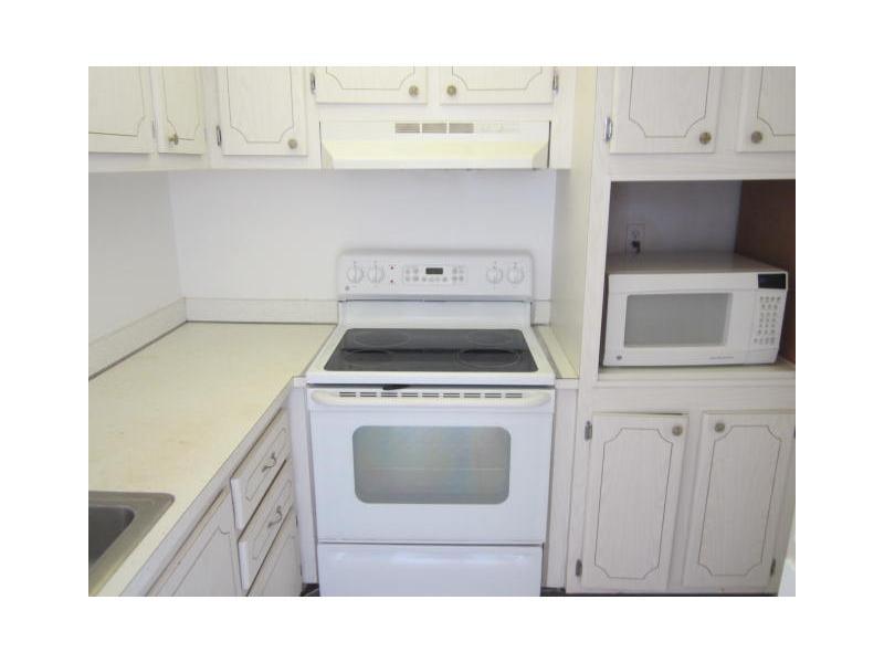 MIRADOR 1000 CONDO - Residential Lease