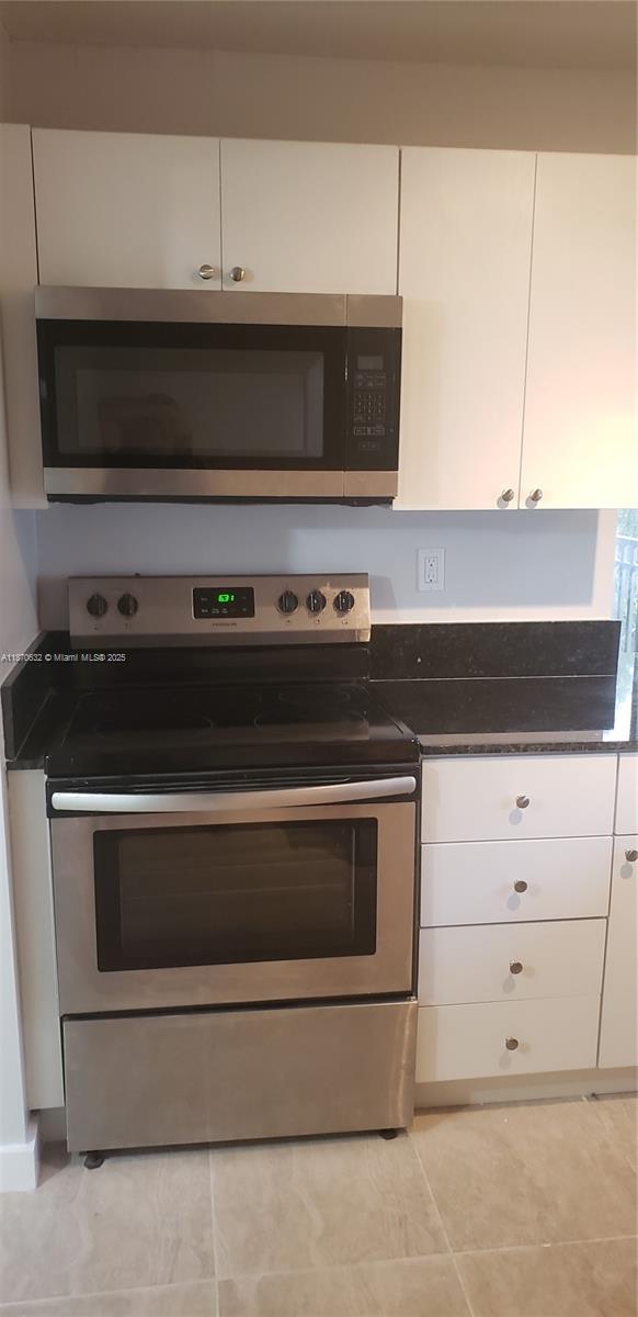 PLAZA OF AMERICAS CONDO - Residential Lease