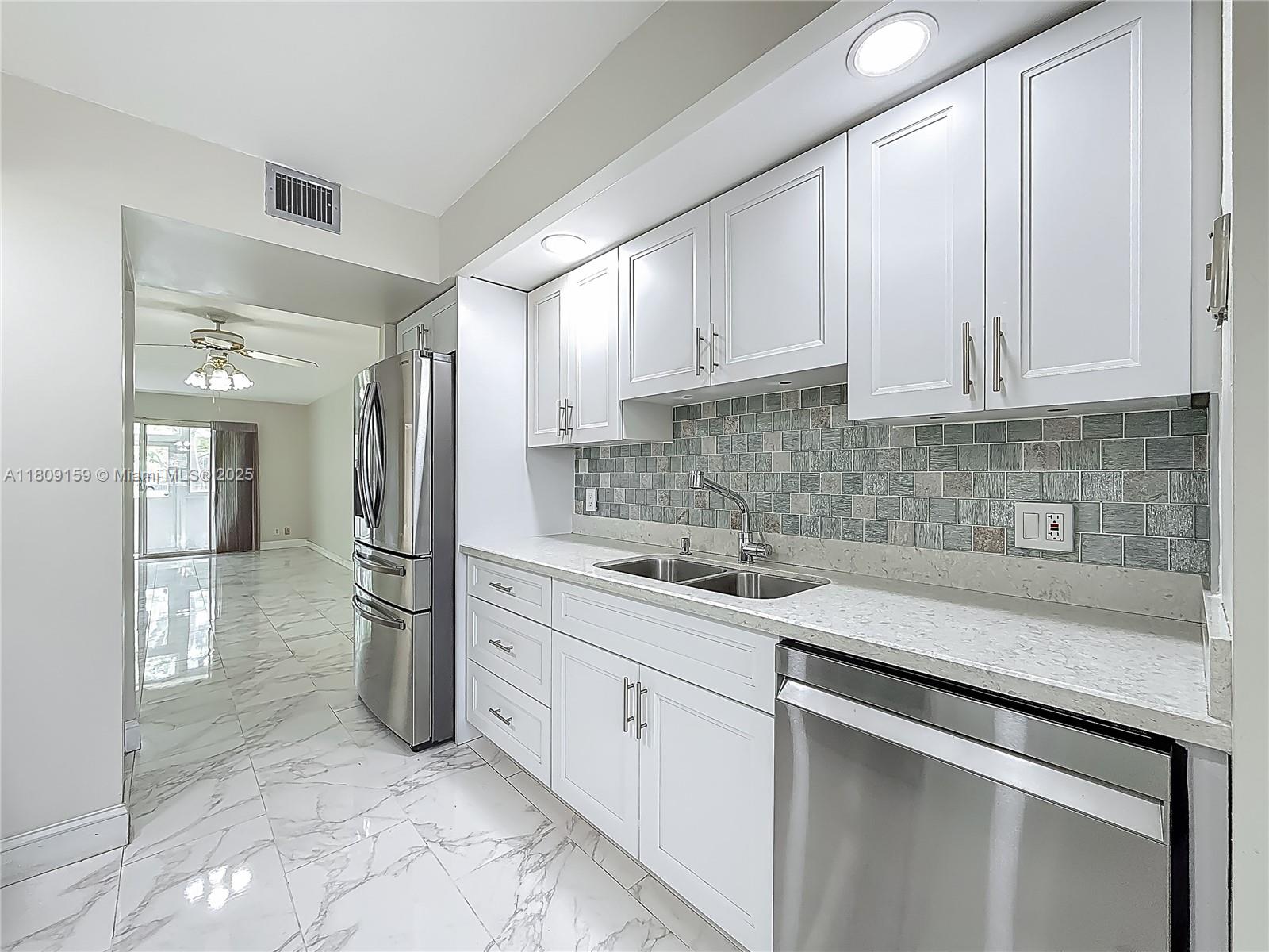 1100 SW 130th Ave 111H