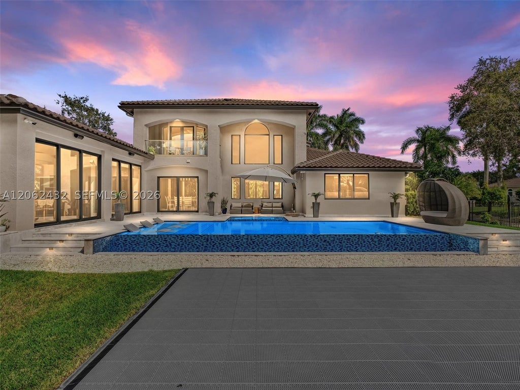 Photo of 1021 NW 115th Ave, Plantation, FL 33323 (MLS # A12062432)