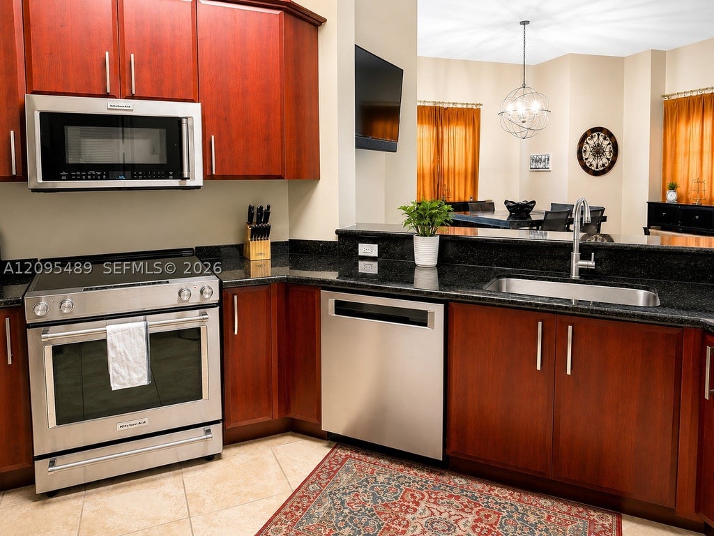 Photo of 403 S Sapodilla Ave #104, West Palm Beach, FL 33401 (MLS # A12095489)