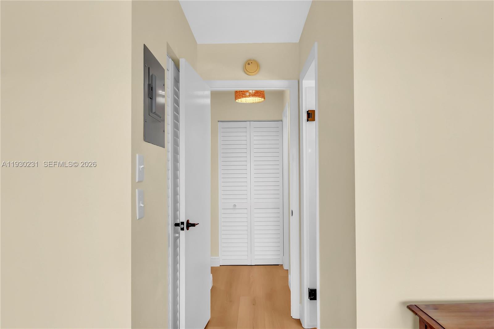 COLONIAL CLUB CONDO SEC 1 - Residential