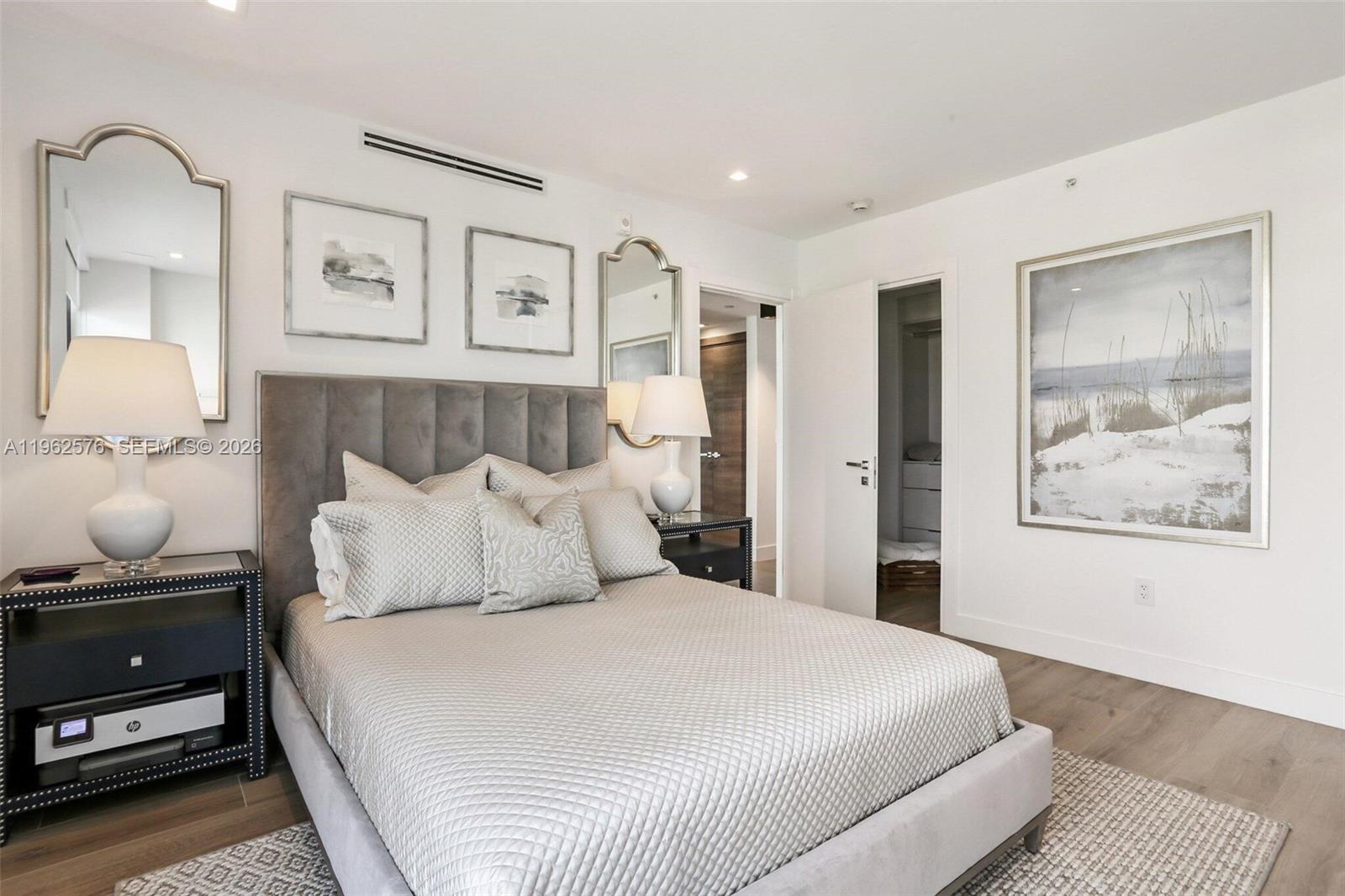 ISLE OF NORMANDY MIAMI VI - Residential